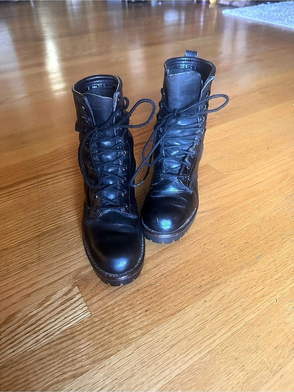 Frye Black logger Lace-Up Combat Boots, size 6.5